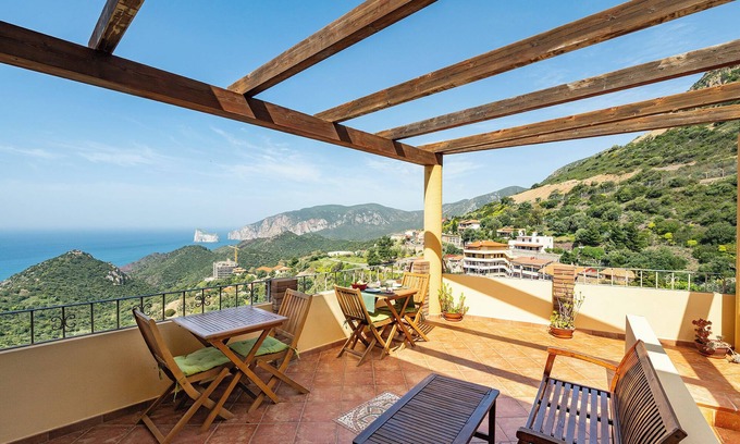 Nebida House | Beautiful and New Holiday Home With spectacular sea view for families and groups