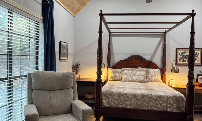 Oxford House | Beautiful and quiet older neighborhood with easy access to the square and campus