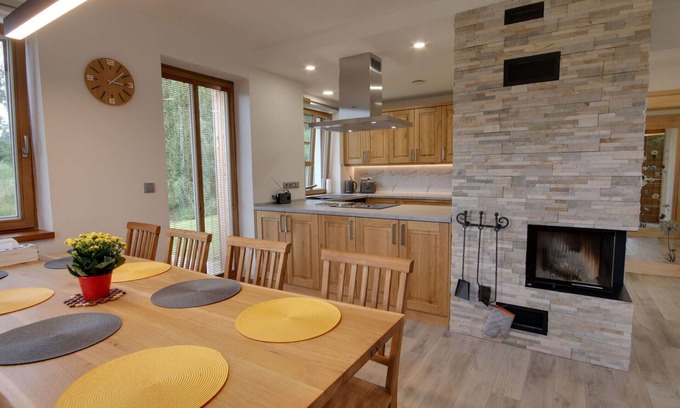 Korenov Apartment | Beautiful apartment for 8 people with WIFI, TV and terrace