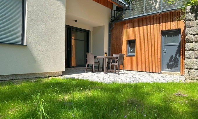 Janov nad Nisou Apartment | Beautiful apartment for 3 guests with WIFI, TV and terrace
