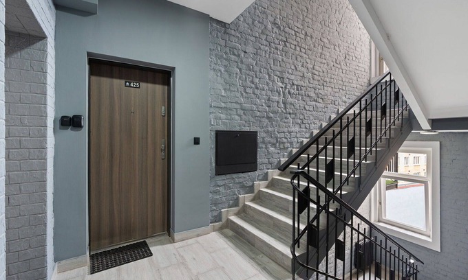 Karlovy Vary Apartment | Beautiful apartment for 9 guests with WIFI, TV, balcony and pets allowed