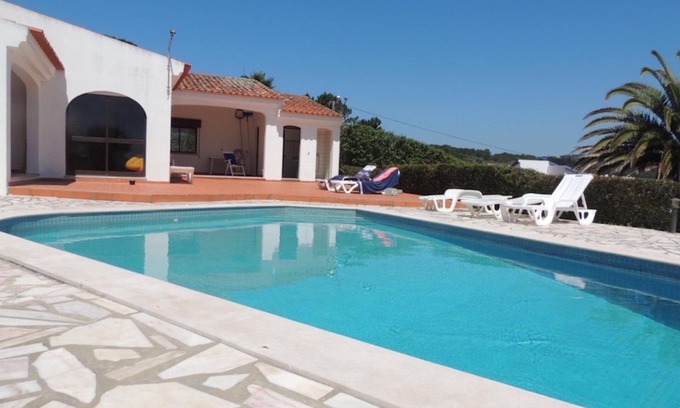 Foz do Arelho Apartment | BEAUTIFUL APARTMENT FOR 6 - SPACIOUS AND LUMINOUS FACING THE LAGOON - CLOSE NAZARE