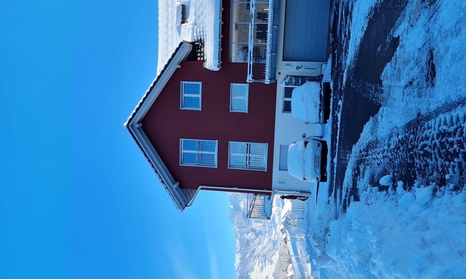 Reichenburg Apartment | Beautiful apartment for 2 people with WIFI, TV, terrace and panoramic view