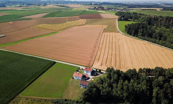 Hengersberg Apartment | Beautiful apartment with chill-out area