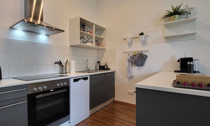 Magdeburg Apartment | Beautiful apartment for 2 people with TV and balcony