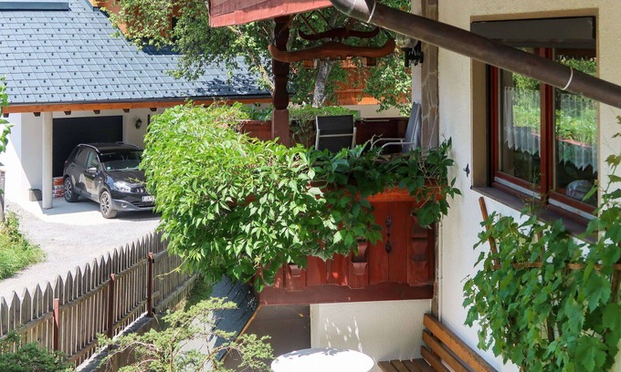 Tobadill Apartment | Beautiful apartment for 7 guests with WIFI, TV, balcony and parking