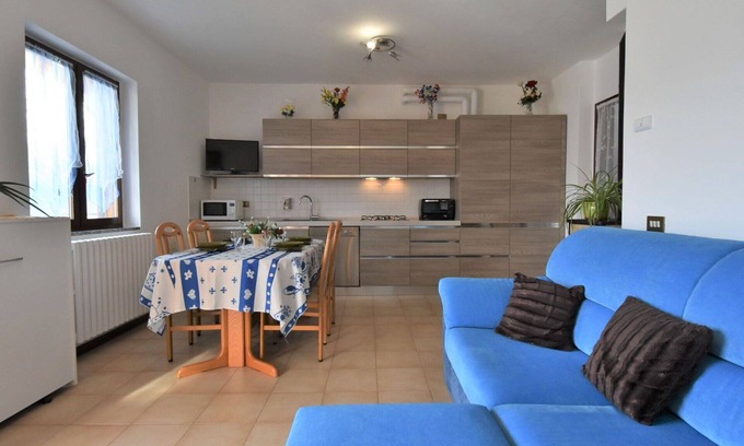 Civo Apartment | Beautiful apartment for 4 guests with WIFI, TV, terrace, pets allowed and parking