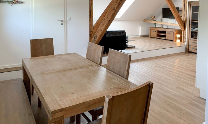 Holtriem Apartment | Beautiful apartment for 5 guests with WIFI, TV and pets allowed