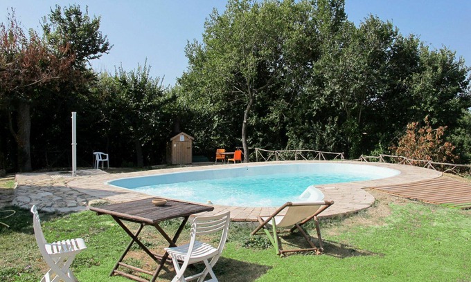 Granarola Apartment | Beautiful apartment for 4 people with pool, WIFI, A/C, TV, patio, pets allowed and parking