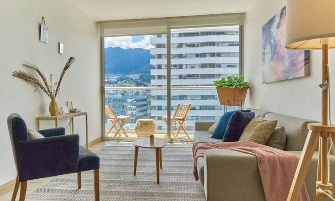 La Carolina Apartment | Beautiful apt-balcony in La Carolina 70” QLED TV