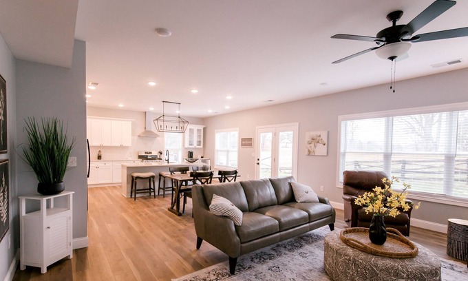 Keene House | Beautiful Brand New Lexington Home!