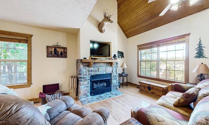 Reeds Spring Apartment | Beautiful Branson