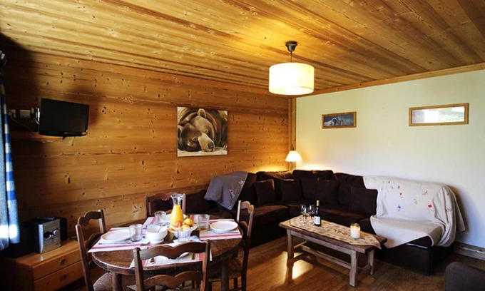 Le Fornet Apartment | Beautiful bright apt at 2 steps from the slopes