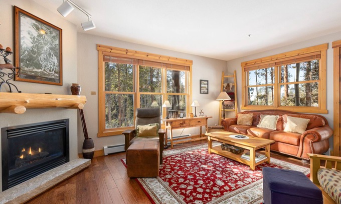 Keystone House | Beautiful Condo Nestled in the Pines/Shared Hot Tub/On Shuttle Route To Slopes
