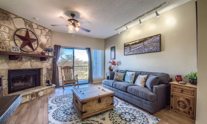 New Braunfels Condo | Beautiful condo on the Guadalupe River in downtown New Braunfels with a pool.
