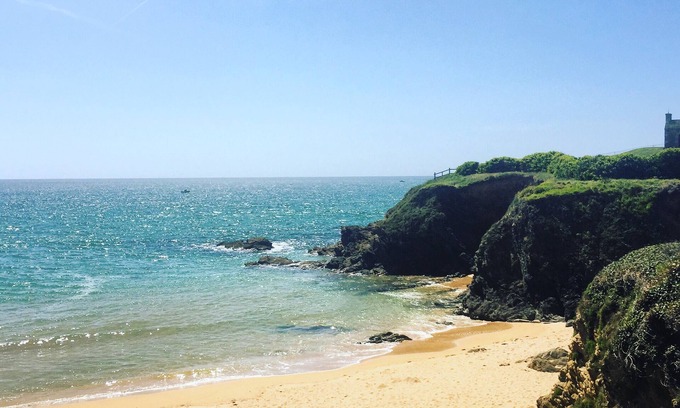 Le Pouldu House | Beautiful contemporary 3 bedroom house sea view from roof terrace beach 750 m