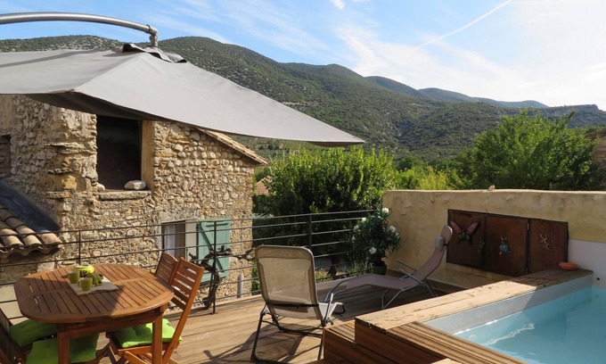 Malaucene House | Beautiful country house with large spa and panoramic view