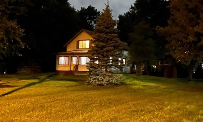 Rochester House | Beautiful Cozy Home Away From Home.