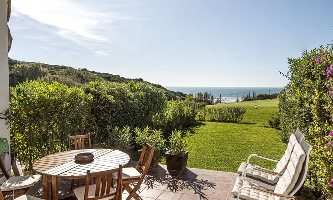 San Ambrosio Villa | Beautiful private villa for 8 people with WIFI, pool, A/C, TV and terrace