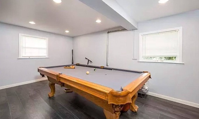 Egg Harbor City House | Beautiful Estate with Tennis Court and Swimming Pool