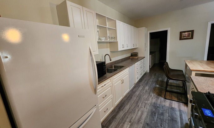 Okanagan-Similkameen Condo | Beautiful Farm based condo nestled in the heart of the similkameen.
