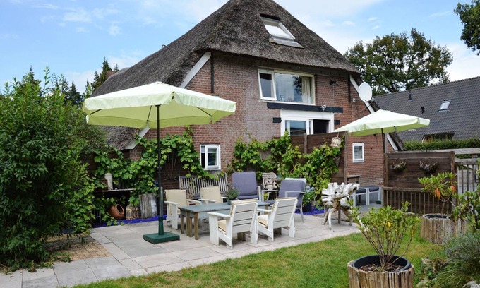 Wapse Other | Beautiful farmhouse in Wapse with fenced garden