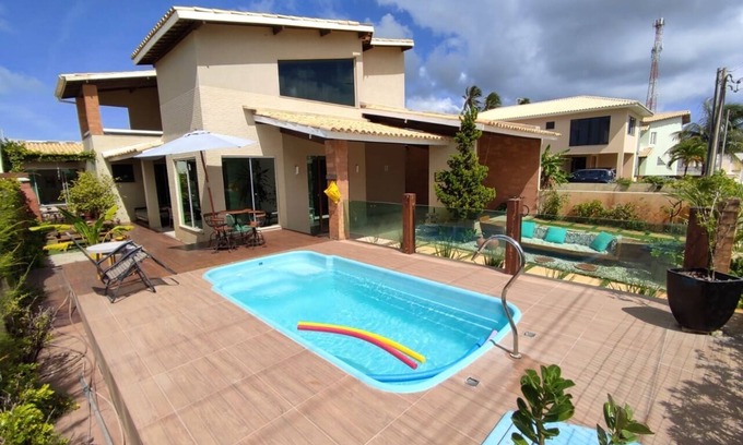 Mosqueiro House | Beautiful furnished 5-suite beach house with swimming pool in gated sea front community.