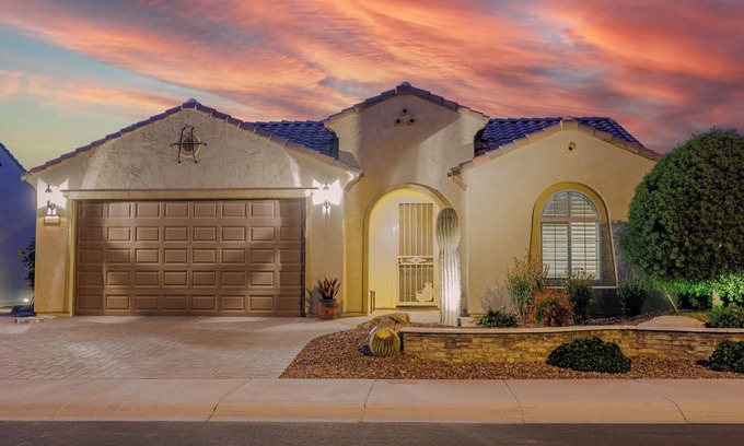 Festival Ranch House | Beautiful home in Sun City Festival - Buckeye Arizona