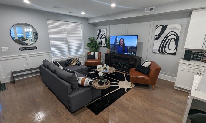 Columbia Heights House | Beautiful Home in Washington DC