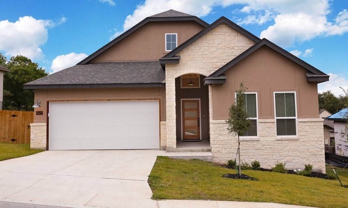 Boerne House | Beautiful Home on IH 10 and Fair Oak Parkway