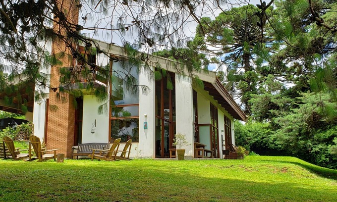 Jardim Europa House | Beautiful house with garden about 10min from Capivari