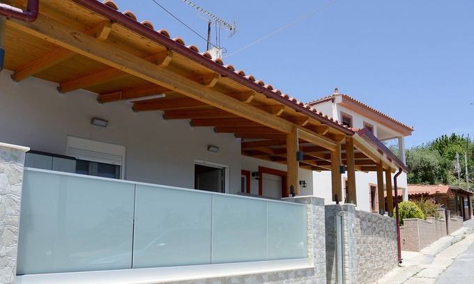 Minoa Pediada House | Beautiful House in Patsideros Village