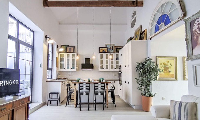 El Palo Ski Chalet | Beautiful House in Malaga by Sharing Co.