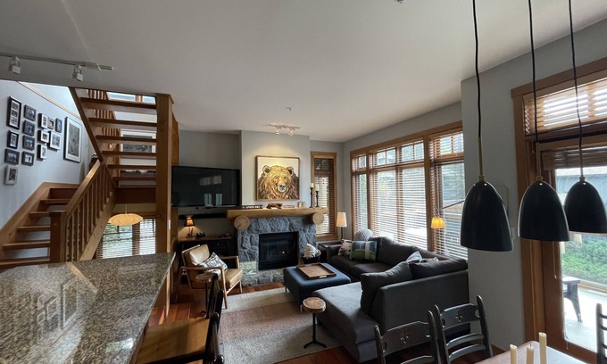Nordic Estates House | Beautiful mountain retreat ,