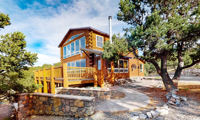 Del Norte House | Beautiful Mountain-Top Home on 40-Plus Acres in South Fork w/Free WiFi/Decks