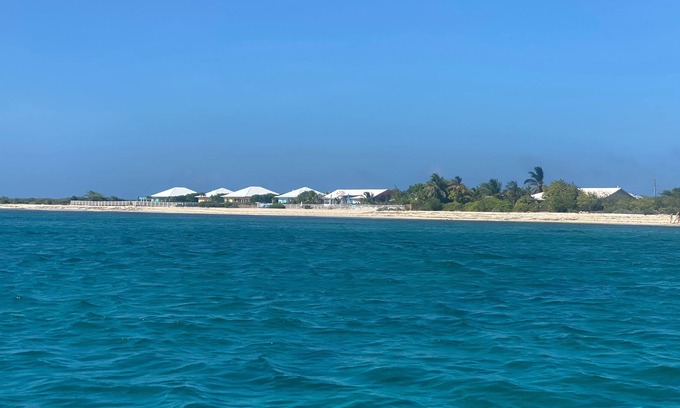 Cockburn Town House | Beautiful Oceanfront Home-Private Beach