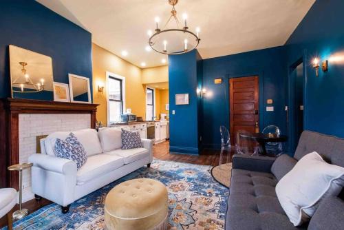 Old Louisville Apartment | Beautiful Old Louisville Two Bedroom Apartment