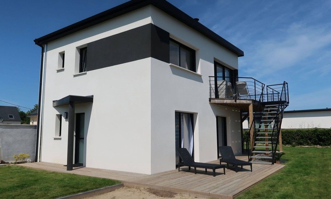 Plouneour-Brignogan-Plages House | Beautiful private villa for 6 guests with WIFI, TV and terrace