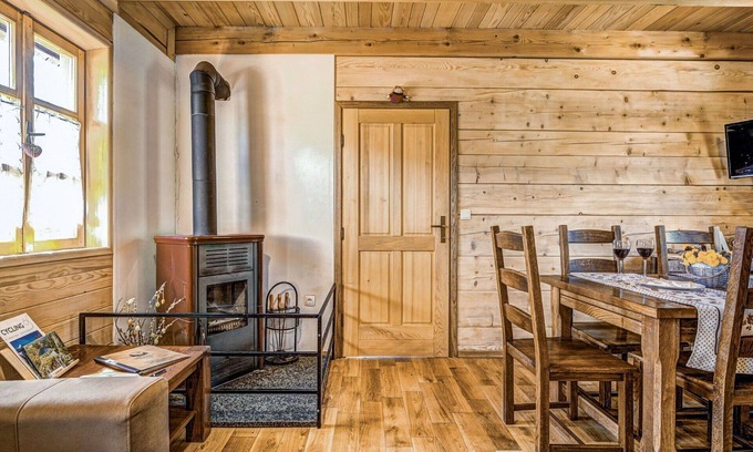 Vrelo Korenicko House | Beautiful private villa for 4 guests with A/C, WIFI and TV