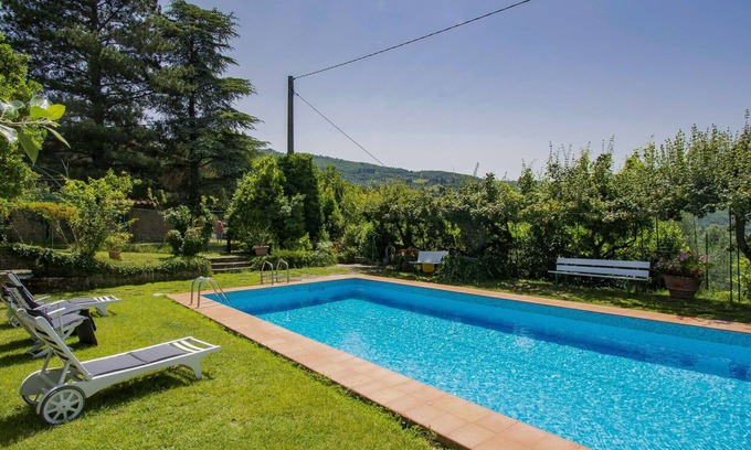 Scopeti House | Beautiful private villa for 6 people with pool, WIFI, TV, terrace and pets allowed