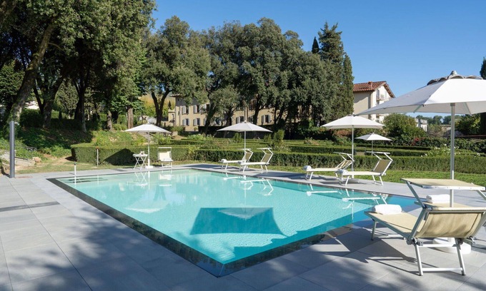 Ronta Villa | Beautiful private villa for 26 people with private pool, hot tub, WIFI, TV and panoramic view
