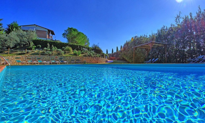 Certaldo Villa | Beautiful private villa with WIFI, private pool, terrace and panoramic view, close to San Gimign.