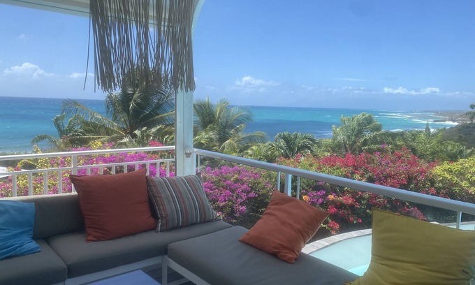 Sainte-Anne Villa | Beautiful property, Breathtaking view on the isles and Beach access