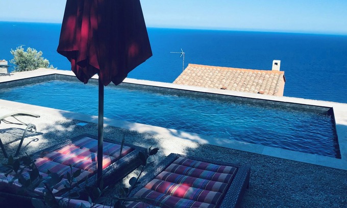 Antheor Villa | BEAUTIFUL PROVENCAL VILLA, EXCEPTIONAL SEA VIEW OF THE ISLANDS, PRIVATE POOL