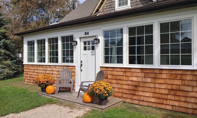 South Jamesport House | Beautiful, Renovated Private Beach House, One Block from Bay