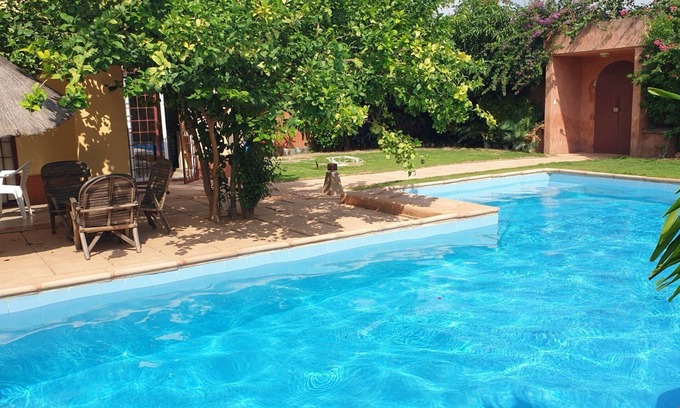 Saly Villa | Beautiful Riad Villa with Private Pool, Near Beach, Wifi