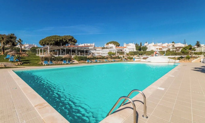 Alporchinhos House | Beautiful seaside villa