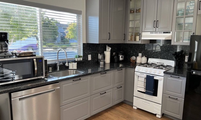 West San Jose Apartment | Beautiful Studio with Private entrance and Patio