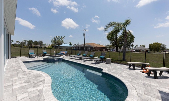 Punta Gorda Villa | Beautiful Villa with first class amenities on Charlotte Harbor Area, Charlotte County Villa 5860