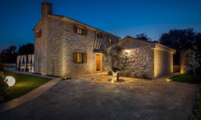 Ugljan Villa | Beautiful Villa Paula